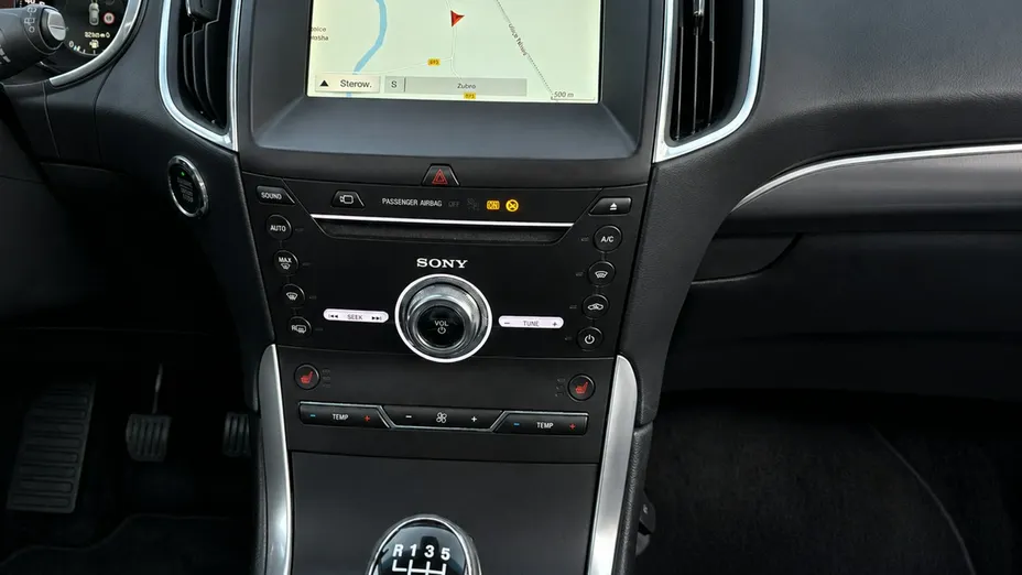 FORD Edge -