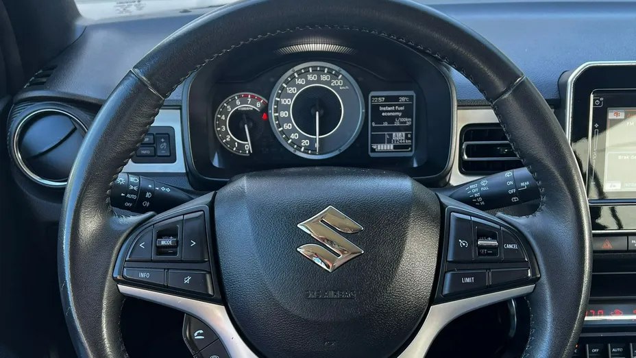 SUZUKI Ignis -
