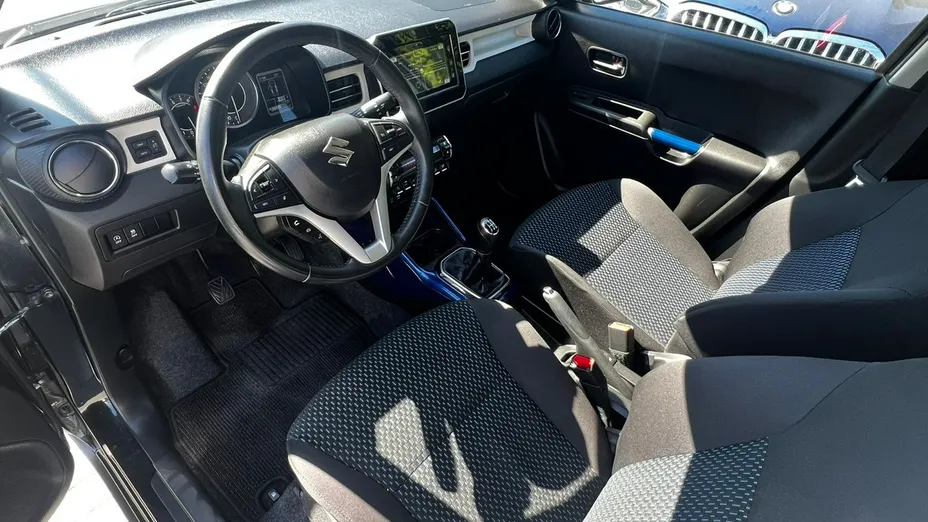 SUZUKI Ignis -