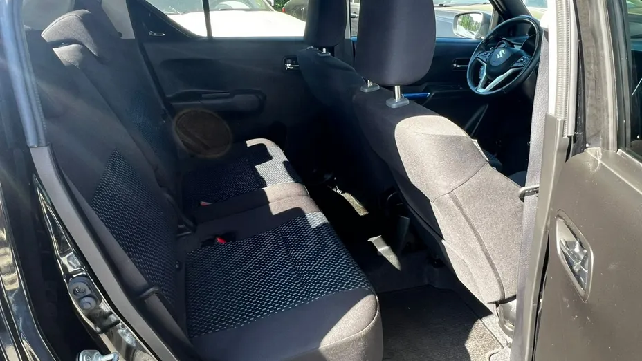 SUZUKI Ignis -