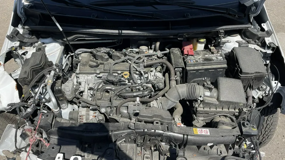 TOYOTA Yaris -