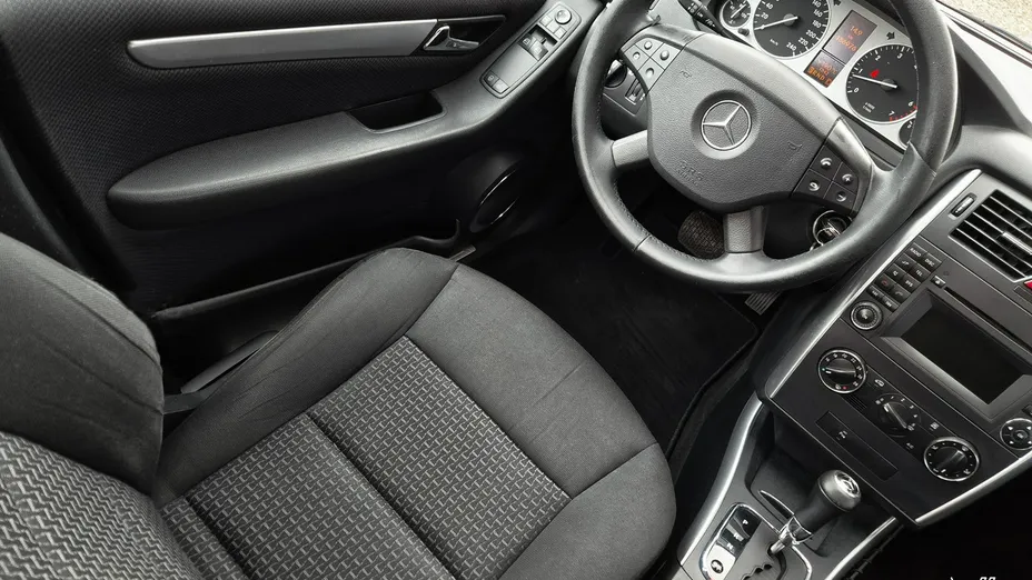 MERCEDES-BENZ B Klasa -