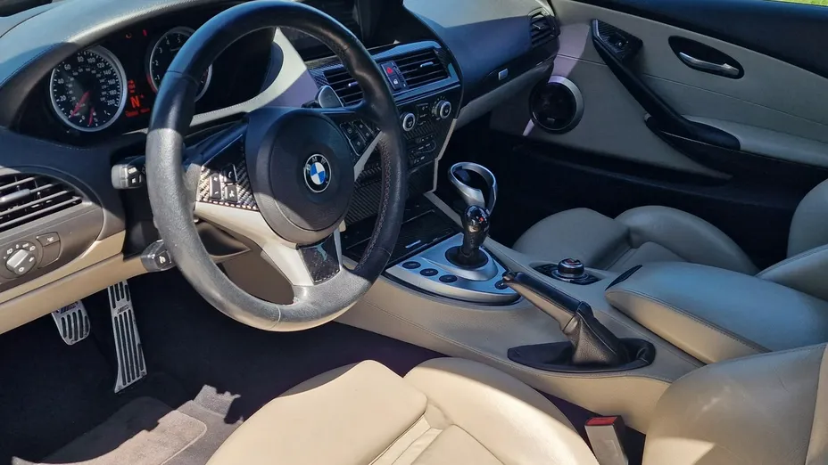 BMW M6 -