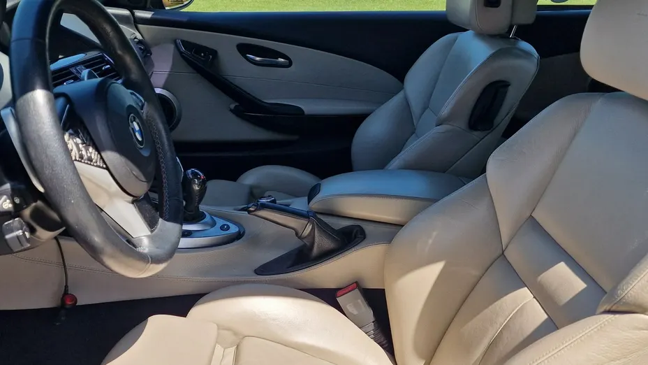 BMW M6 -