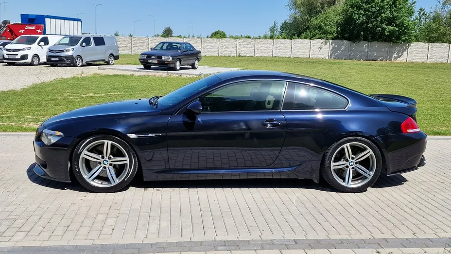 BMW M6 -