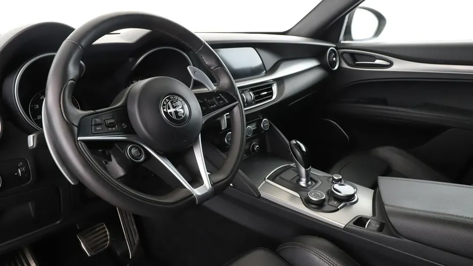 ALFA ROMEO Stelvio -
