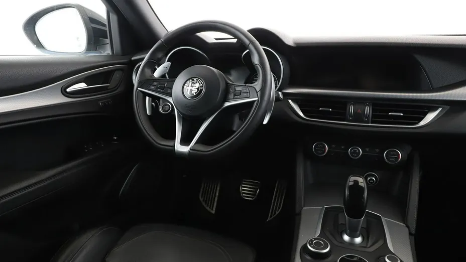 ALFA ROMEO Stelvio -