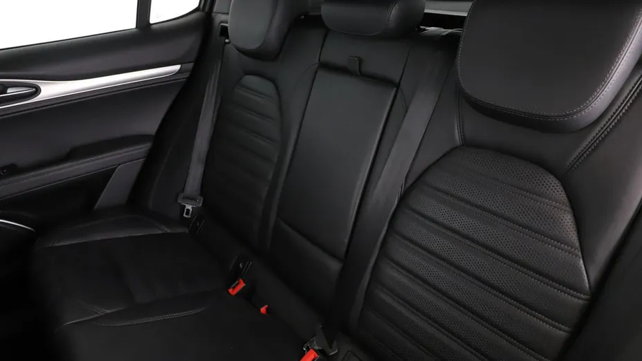 ALFA ROMEO Stelvio -