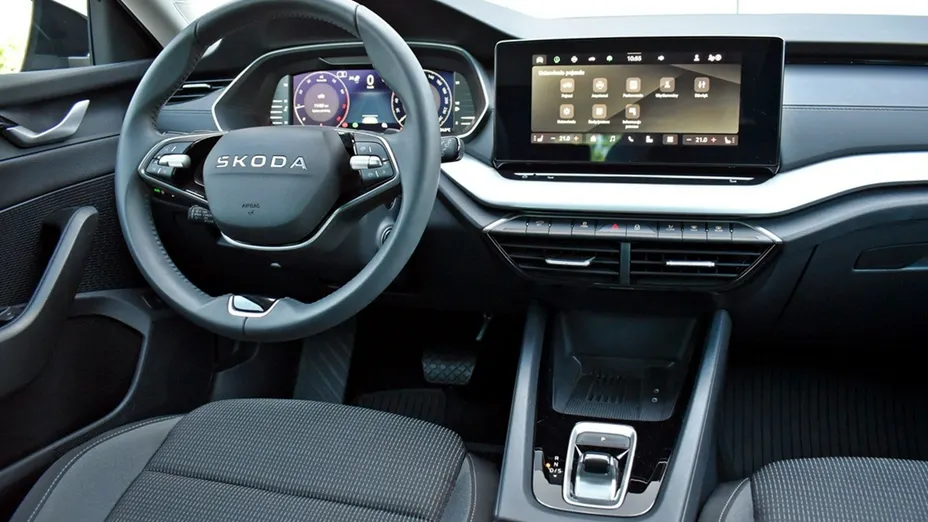 SKODA Octavia -