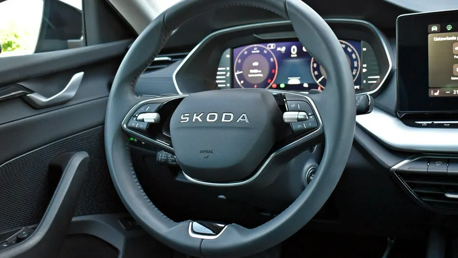 SKODA Octavia -