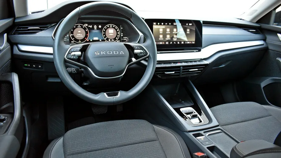 SKODA Octavia -
