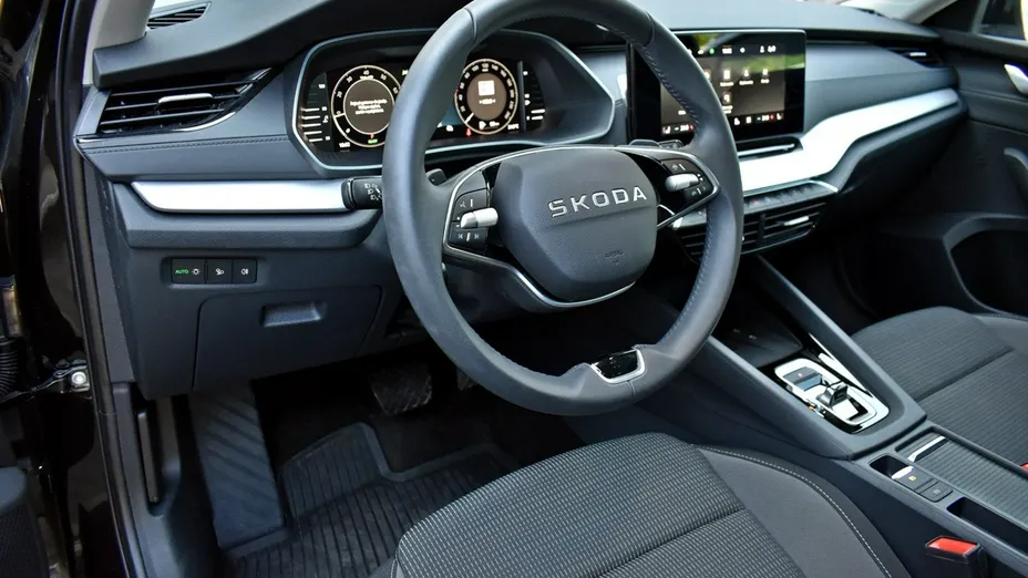 SKODA Octavia -