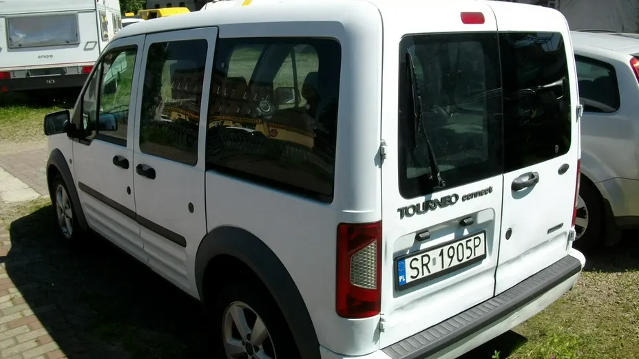 FORD Tourneo Connect -