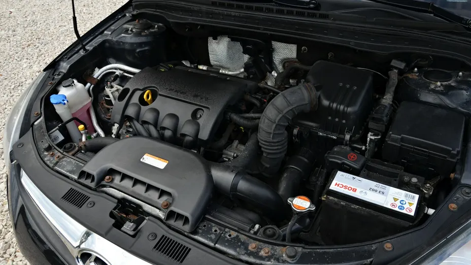 HYUNDAI i30 -
