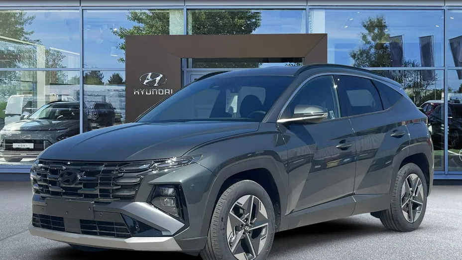 HYUNDAI Tucson -