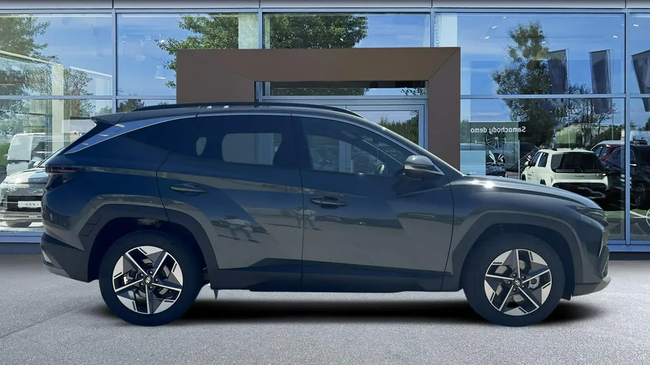 HYUNDAI Tucson -