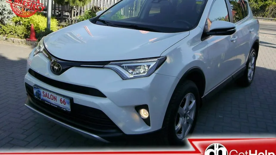 TOYOTA RAV4 -