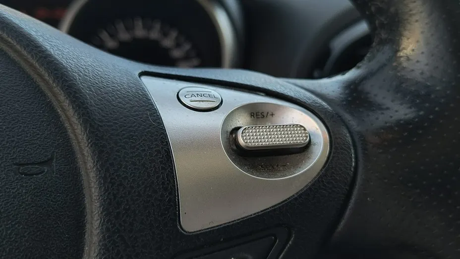 NISSAN Juke -
