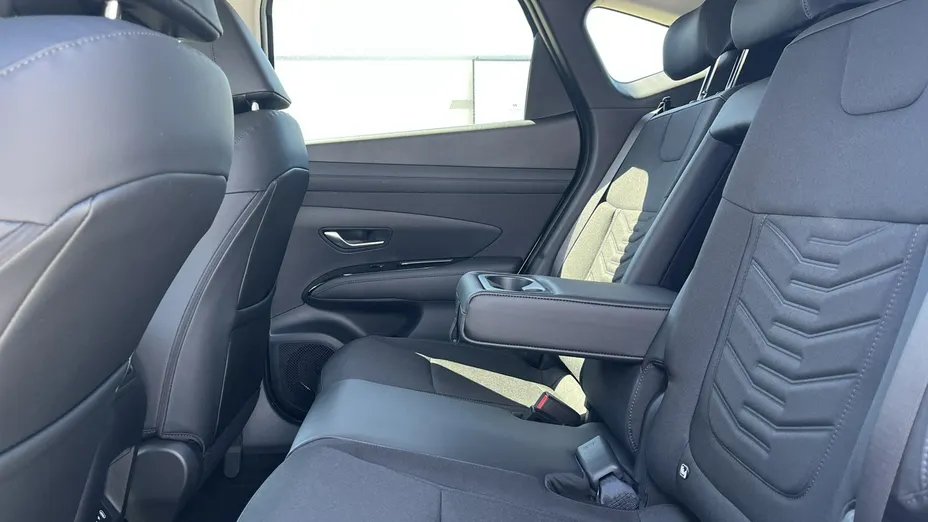HYUNDAI Tucson -