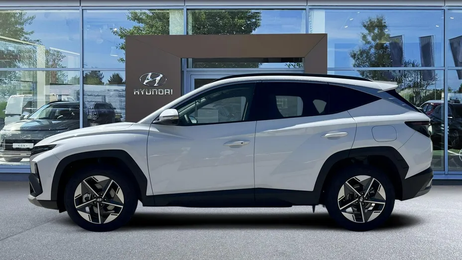 HYUNDAI Tucson -