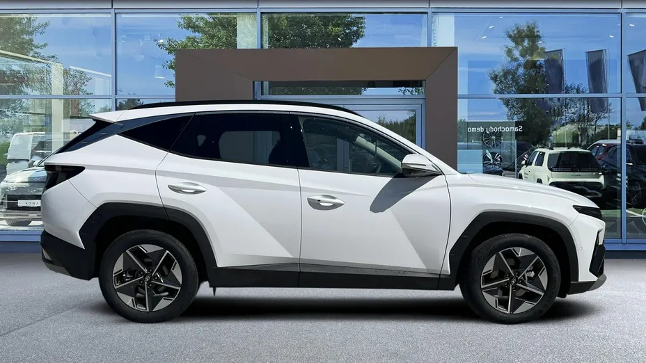 HYUNDAI Tucson -