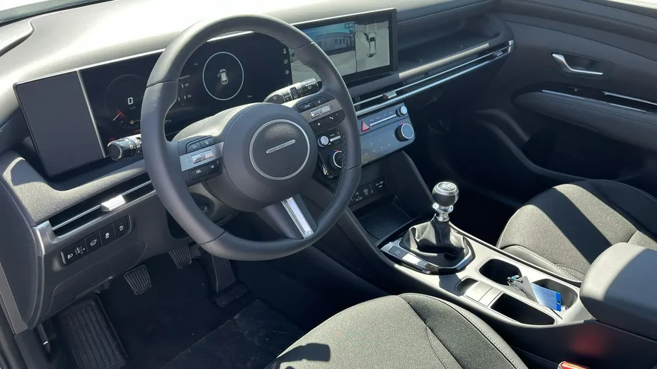 HYUNDAI Tucson -