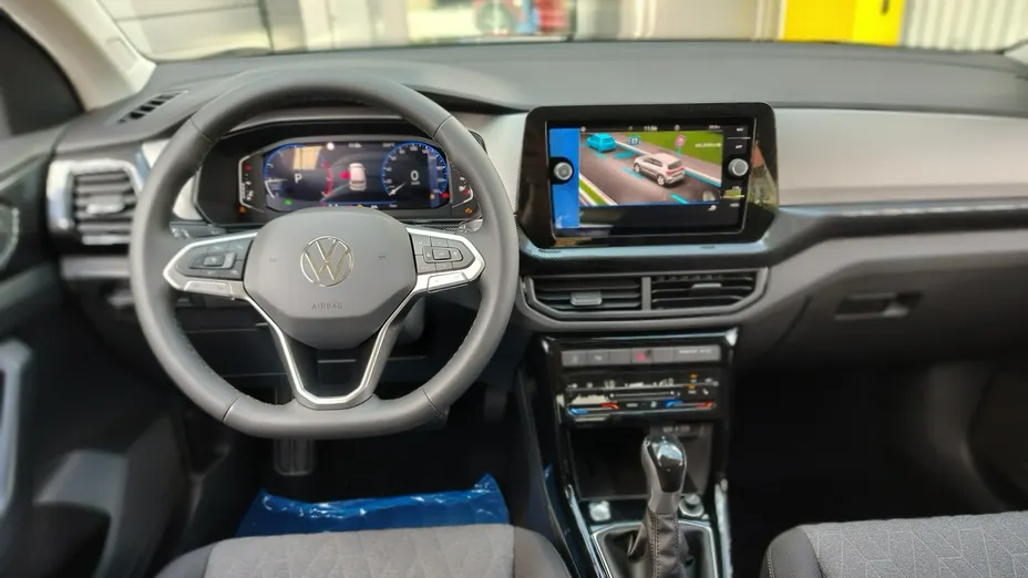 VOLKSWAGEN T-Cross -