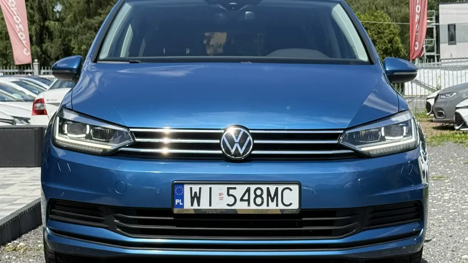 VOLKSWAGEN Touran -