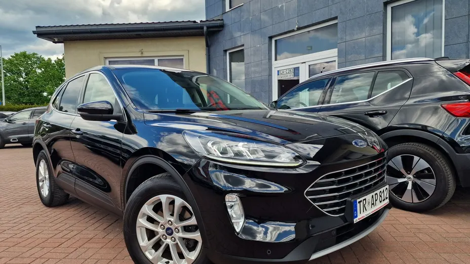 FORD Kuga -