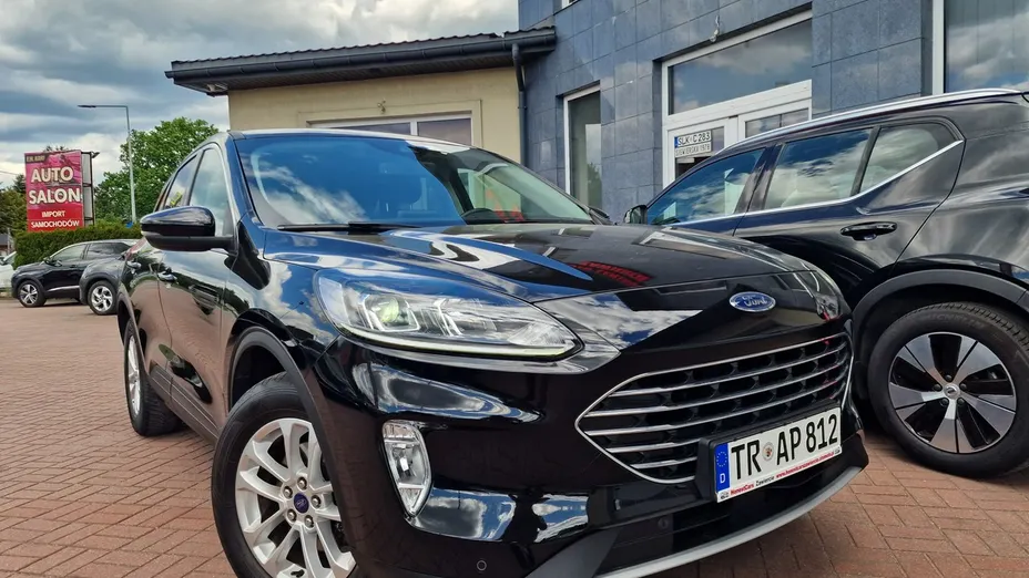 FORD Kuga -