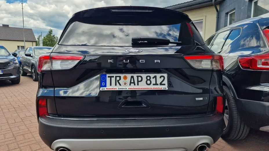 FORD Kuga -