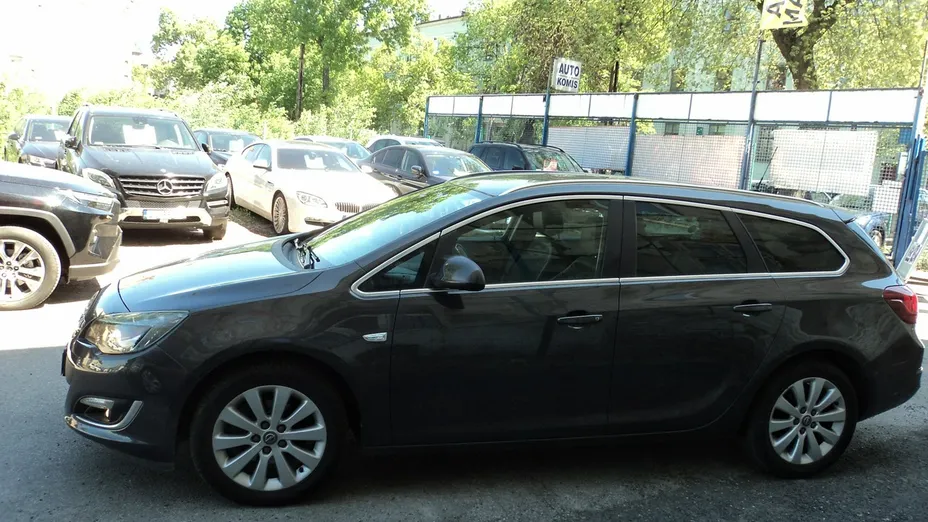 OPEL Astra -