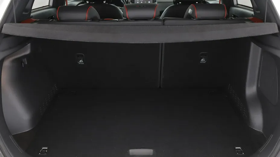 HYUNDAI Kona -