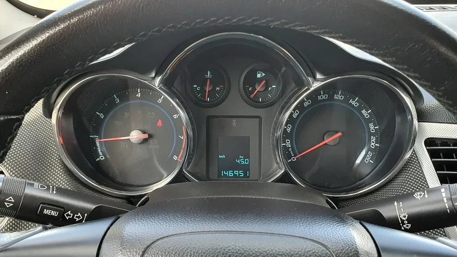 CHEVROLET Cruze -