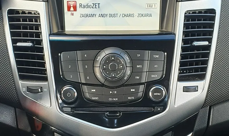 CHEVROLET Cruze -