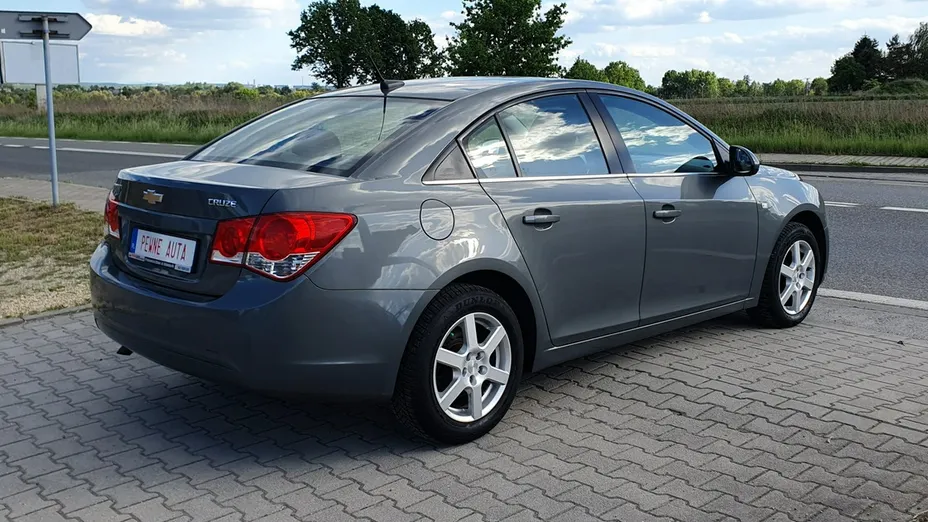 CHEVROLET Cruze -