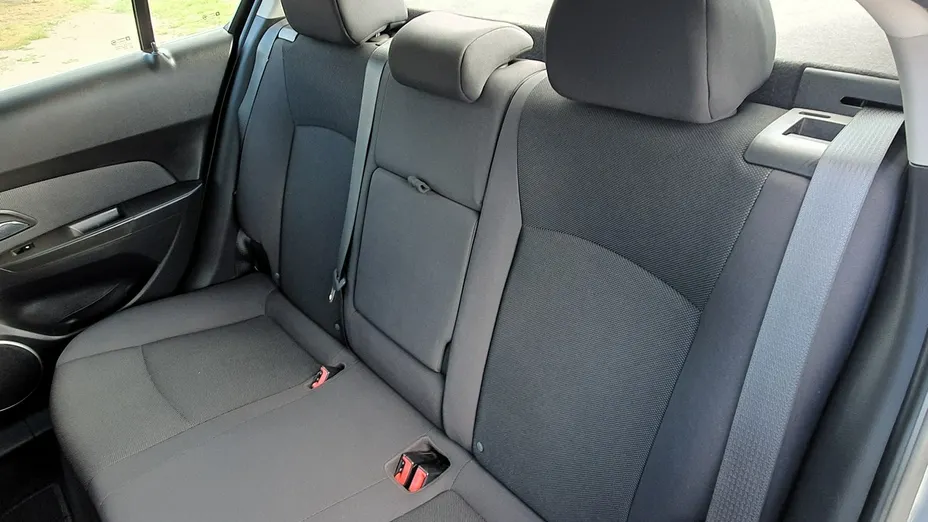 CHEVROLET Cruze -