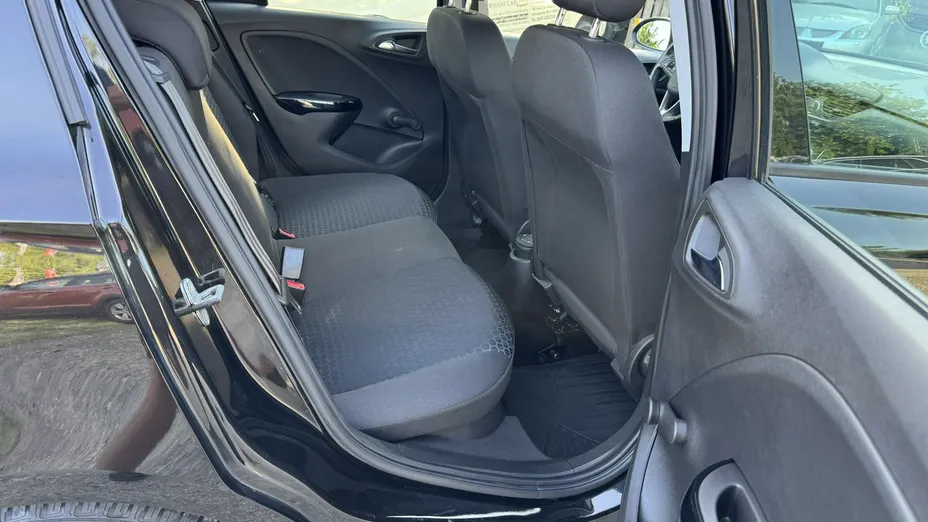 OPEL Corsa -