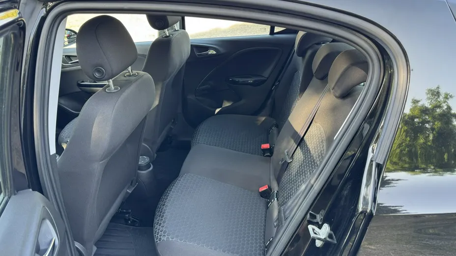OPEL Corsa -