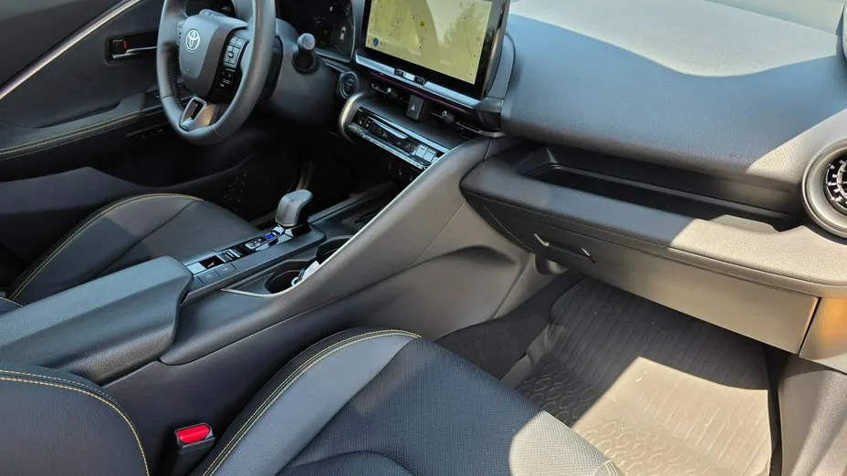 TOYOTA C-HR -