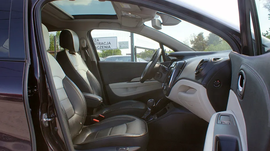 RENAULT Captur -