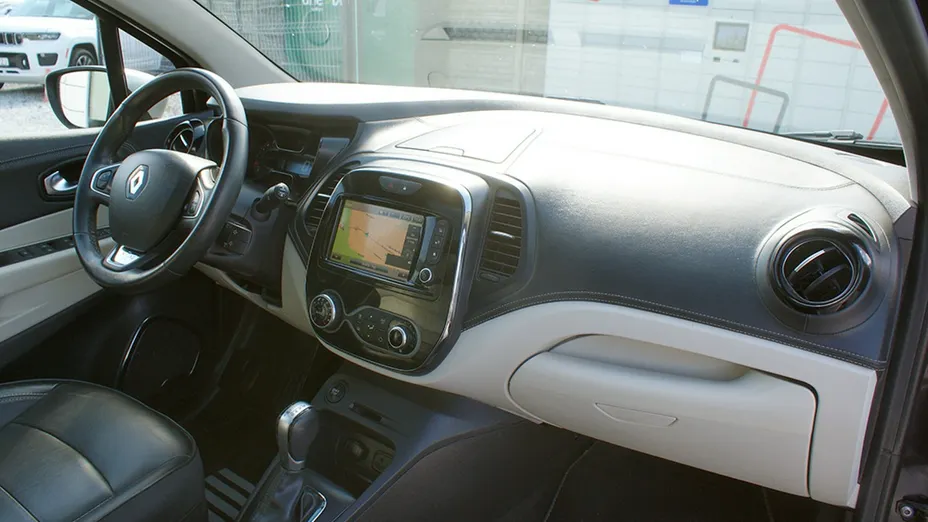 RENAULT Captur -