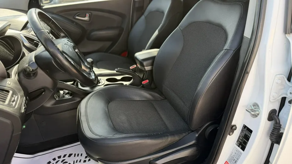 HYUNDAI ix35 -