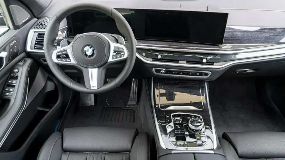 BMW X7 -