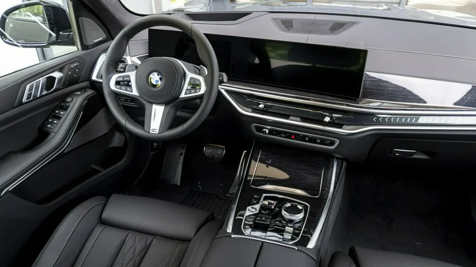 BMW X7 -