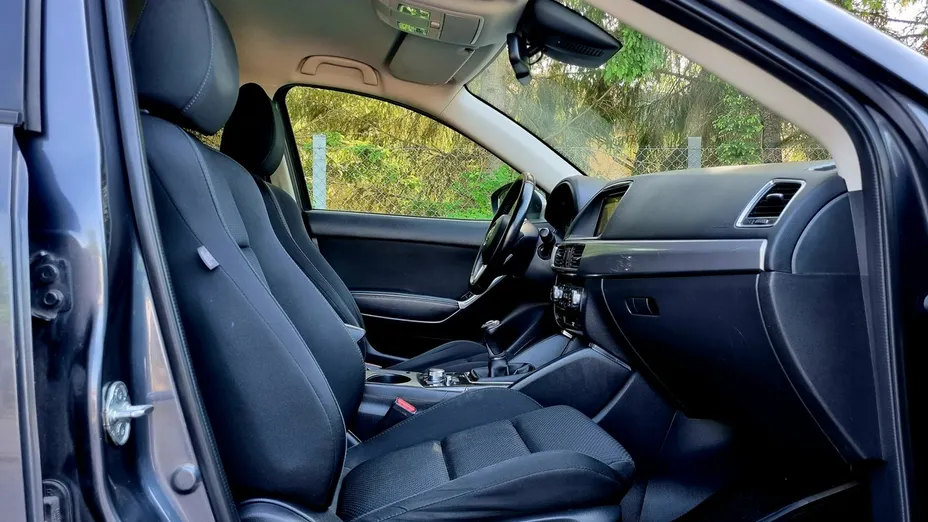 MAZDA CX-5 -