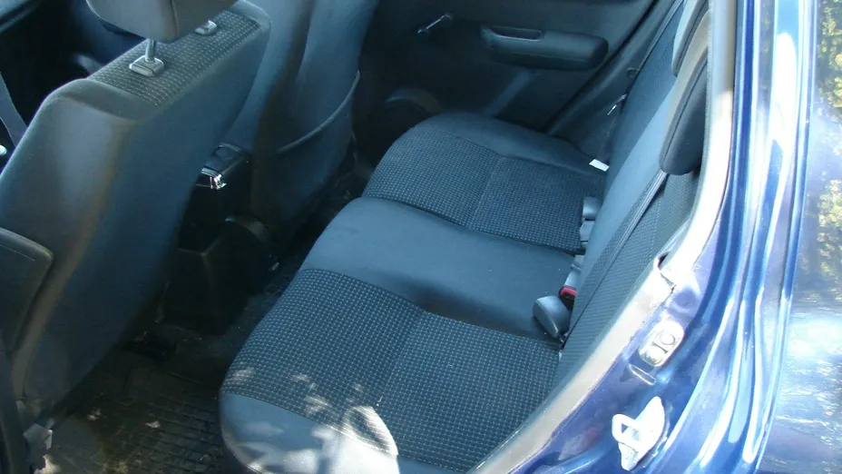 SUZUKI Swift -