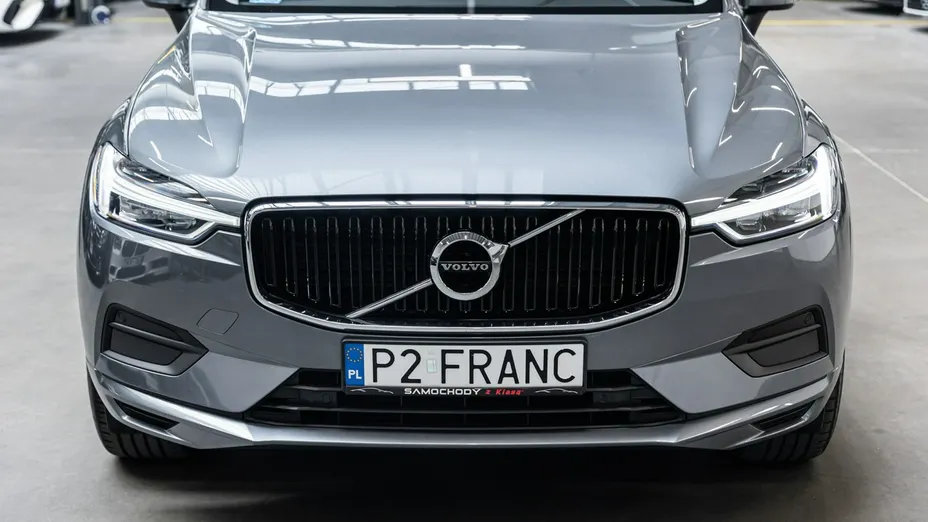VOLVO XC60 -