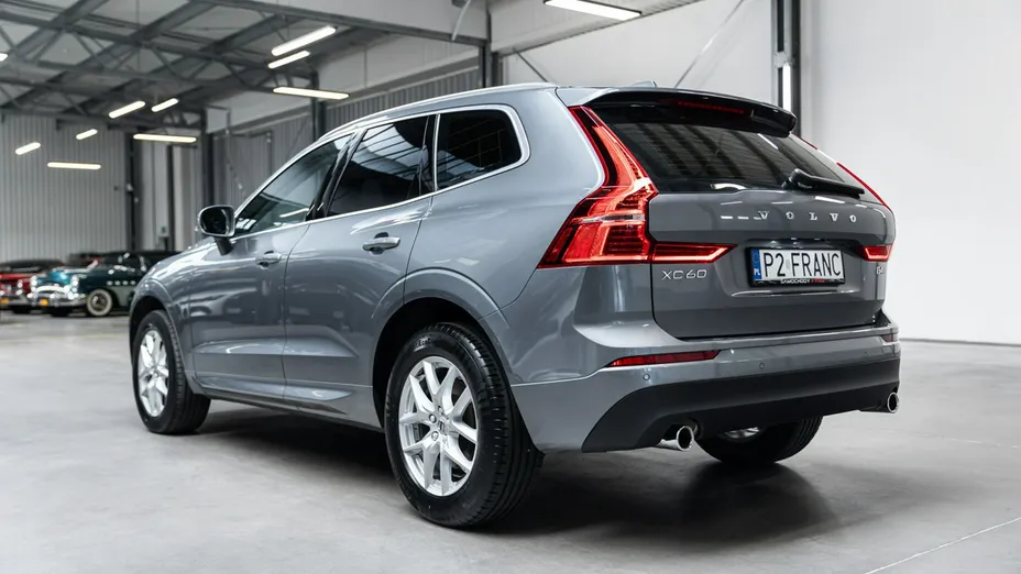 VOLVO XC60 -