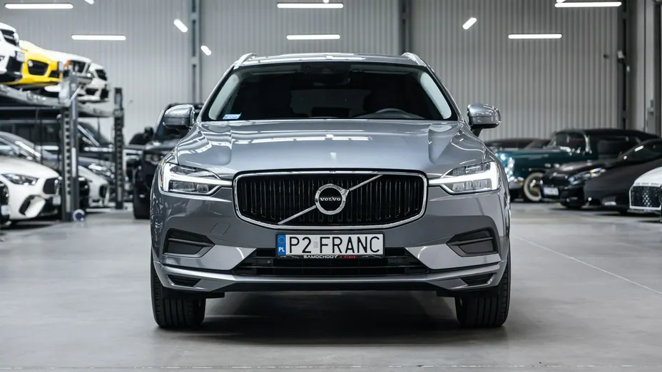 VOLVO XC60 -